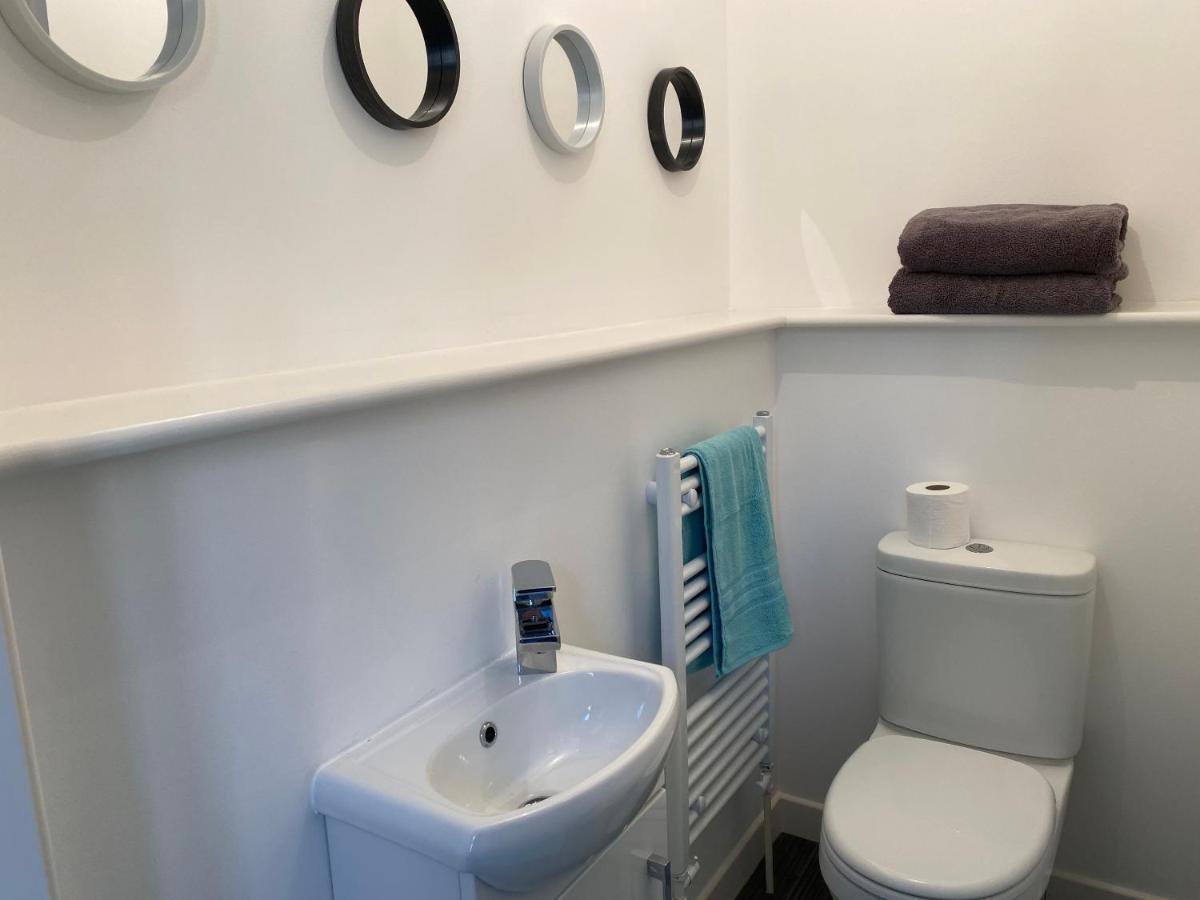 Carvetii - Edward House B - 2 Dbl Bed 1St Floor Flat Apartment Дънфърмлин Екстериор снимка